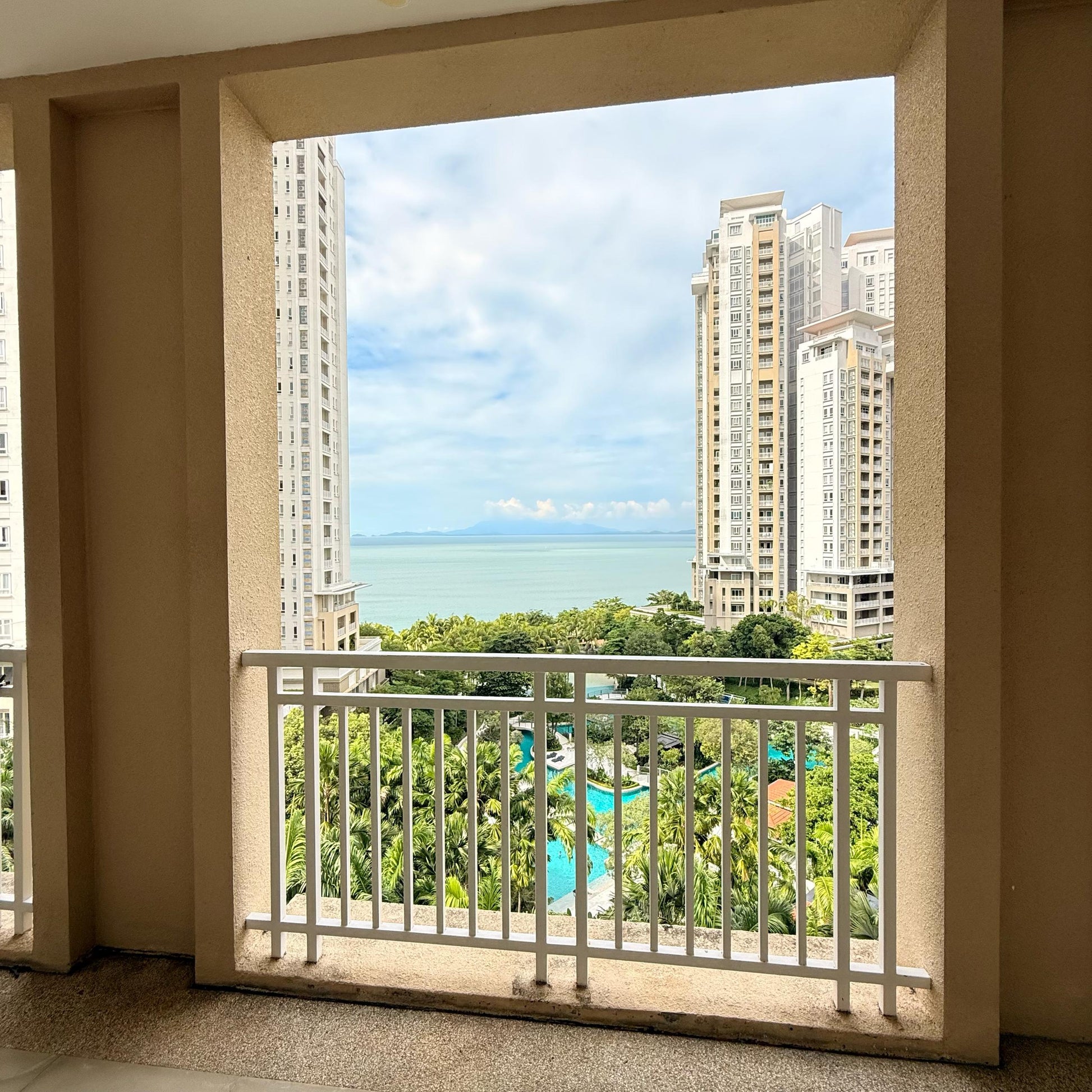 Quayside Condominium For Sale
