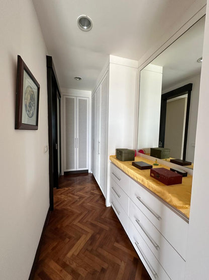 Quayside Condominium For Sale