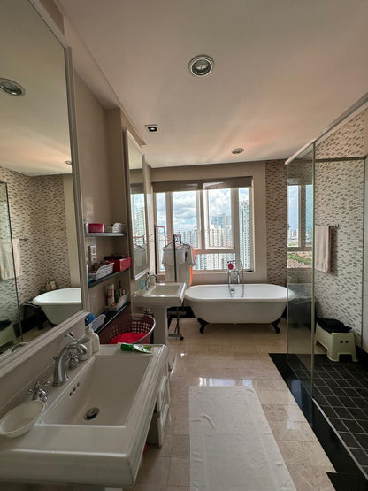 Quayside Condominium For Sale