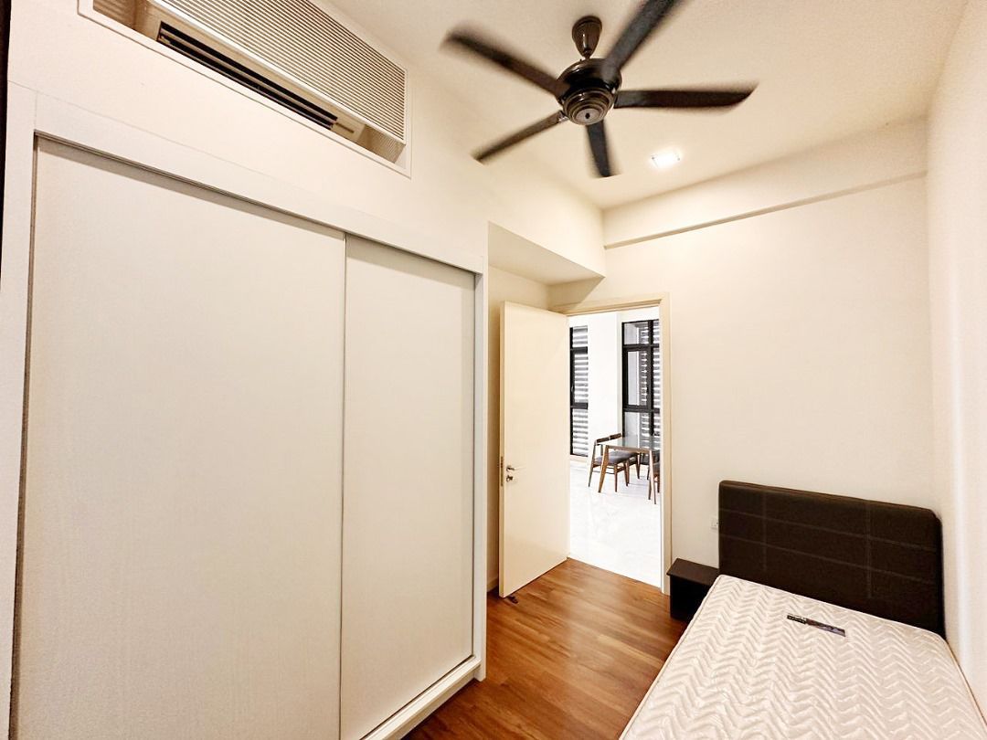 Setia V Residence Condominium For Sale