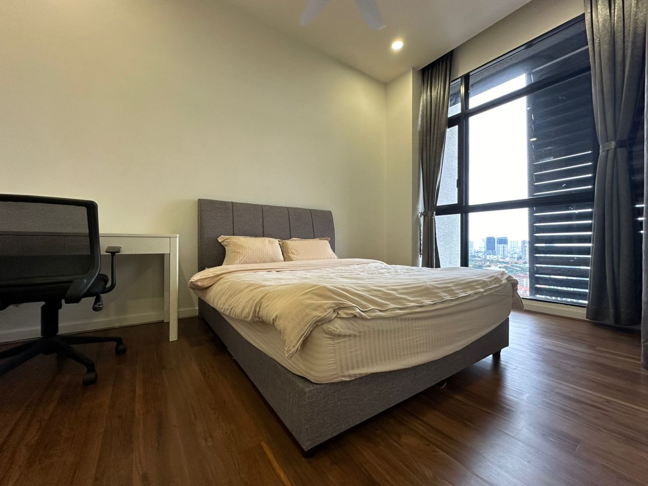 Setia V Residence Condominium For Sale